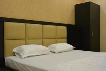 Hotel Olive Suites
