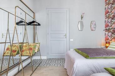 تختخواب و صبحانه Guest House 73