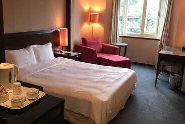 هاستل Gin Lon Lake Motel