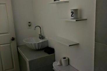 پانسیون Casa Roomies