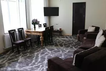 پانسیون Guesthouse Suja