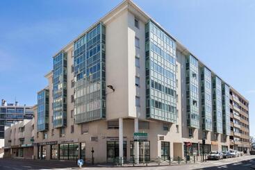 Apart Hotel Annemasse Apparts