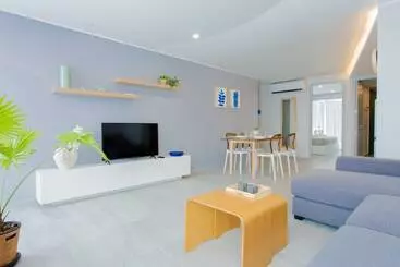Apartahotel Noon Village Tower 1
