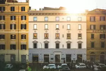 هتل آپارتمان Gasometer Urban Suites
