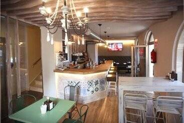 Pensão Habitat Cm Muxia