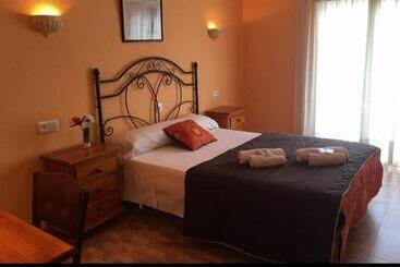 펜션 Hostal Rural El Caminero