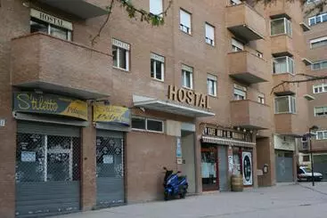 Pension Hostal Puente De Piedra