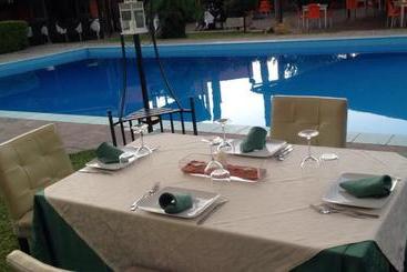 בית מלון כפרי Agriturismo Villa Pina