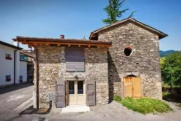 Huoneistohotelli Albergo Diffuso Tolmezzo