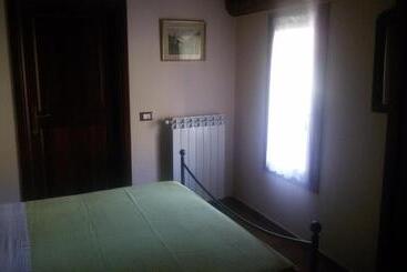 ユースホステル Locanda Dei Boi