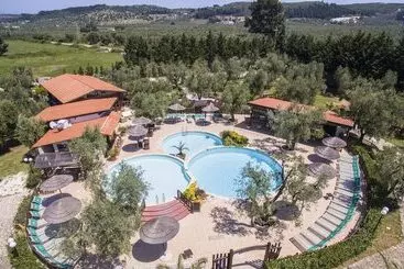 Huoneistohotelli Tenuta Padre Pio