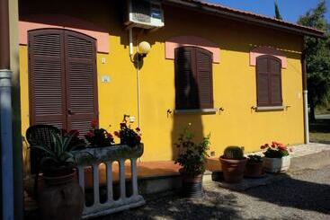 בית מלון כפרי Il Gelsomino