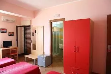 پانسیون Splash S Rooms