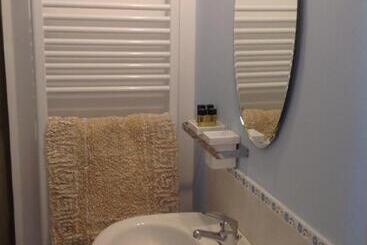 مبيت وإفطار La Mongolfiera Del Platonio