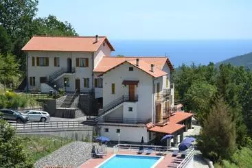 Huoneistohotelli Belbea Tourist Resort