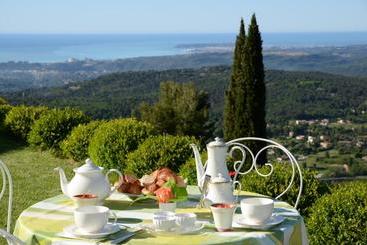 Bed and Breakfast La Bastide Des Pins