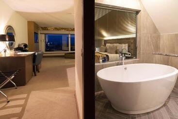 فندق Seamill House