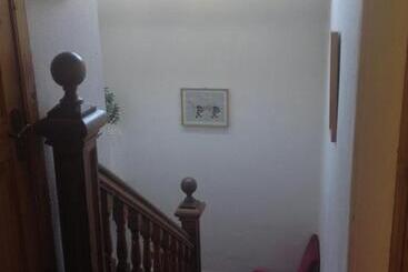 پانسیون Tanglin Guest House