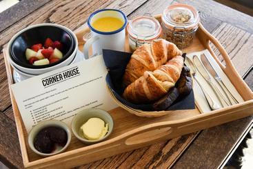 Общежитие The Corner House