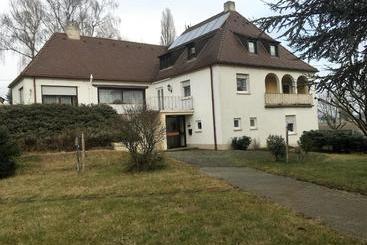 펜션 Gästehaus An Der Rheinbrücke