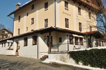 Pensió Gasthof Kampenwand Bernau