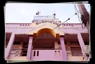 Hotel Santosh Lodge
