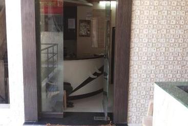 Panzió Apollo Guest House