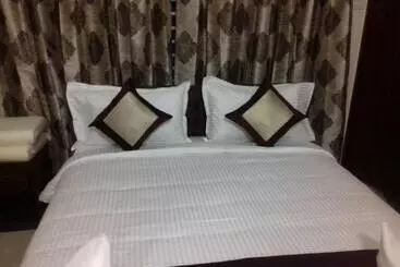 ペンション Iris Comfort Inn