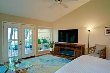 Lomakeskus Beaver Lake Cottages