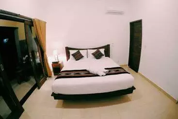 Pension  Pandawa Lembongan Homestay