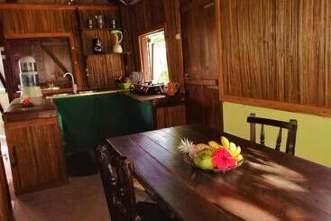 펜션 Chambres D Hôtes Villa Les Orchidées Chez Ago