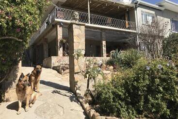 آپارتمان‌های توریست‌ها Bryan S View