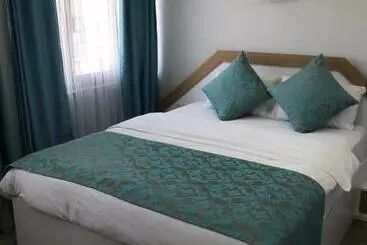 Aparthotel Senturkler Suite