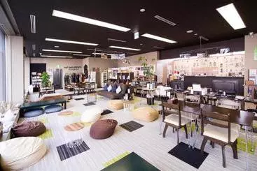 هتل کپسول Capusule Hotel Hakodate