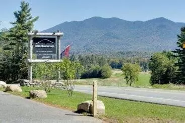 ユースホステル Cobble Mountain Lodge