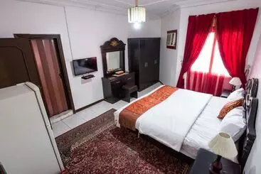 Al Eairy Furnished Apartments Hail 4