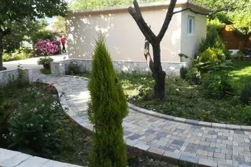 پانسیون Riverside Guesthouse