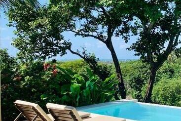 Pensão Baleias Home