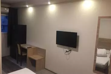 پانسیون Sleep&go Guest House