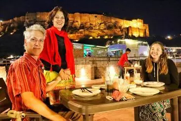 Pension Gopal Home Stay & Guest House