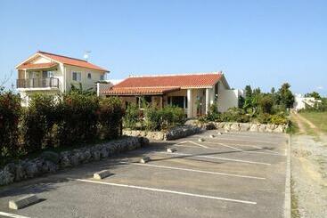 פנסיון Retreat House Ipe