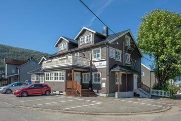 بنسيون Mo Gjestegård