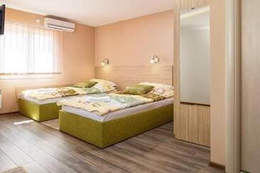 هاستل Bed & Breakfast Park Gate