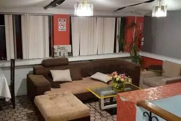 Pension The Imperial Hostal