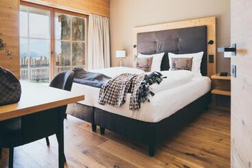 Апарт-отель Pur Suites & Chalets