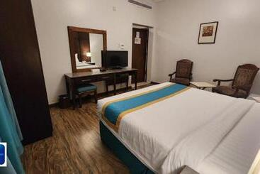 Aparthotel قصر لازورد