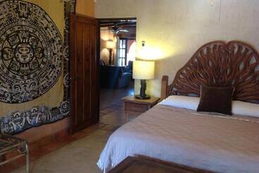 ペンション Leo's Baja Oasis