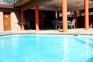 Pension (Hôtel basse catégorie) Grand Central Guesthouse