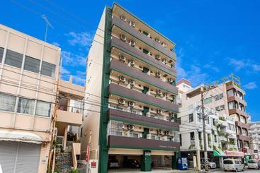 מלון דירות Mr Kinjo Eminence Inn Maejima