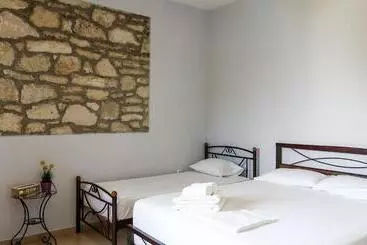 Pensão Guest House Suga 1